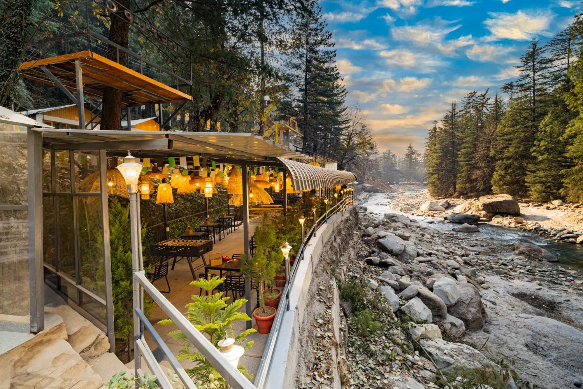The Hosteller Kasol, Riverside Luaran gambar